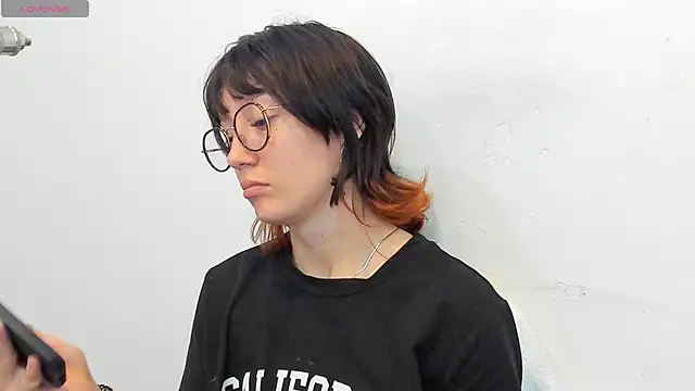 lizzy davis 1 online show from February 2026 03:49:02 AM