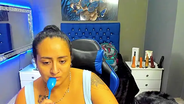 NikolPervertUnlimit online show from December 2025 02:06:02 AM