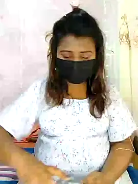 Snapshot of Sexy--queen1 chatting on January 2025 11:06:01 AM Sexy--queen1 online show from January 2025 11:06:01 AM