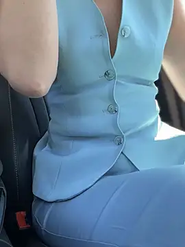 Crazy-Rosa online show from April 2026 05:27:02 AM