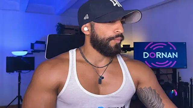 SamDornan online show from December 2024 04:57:01 PM