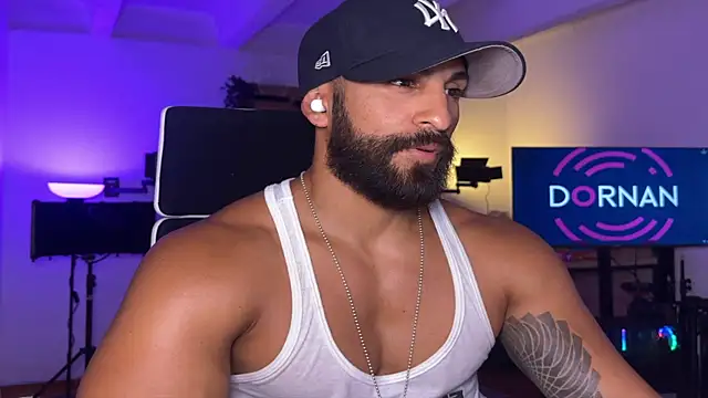 SamDornan online show from December 2024 01:39:02 AM