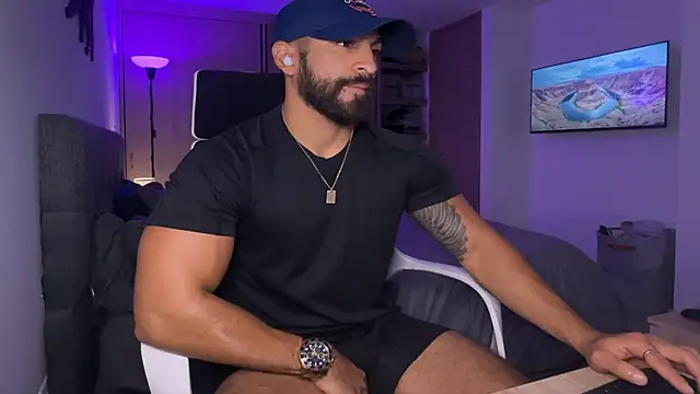 SamDornan online show from January 2025 11:37:02 PM
