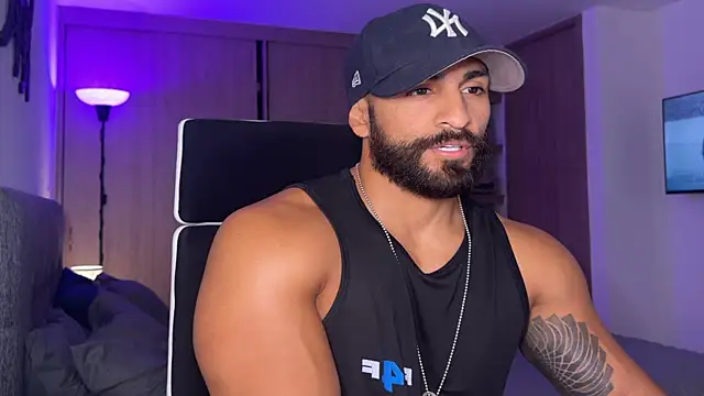 SamDornan online show from January 2025 03:50:01 PM