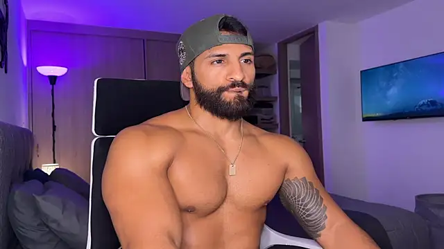 SamDornan online show from January 2025 06:45:02 PM