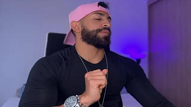 SamDornan online show from February 2025 10:13:01 PM
