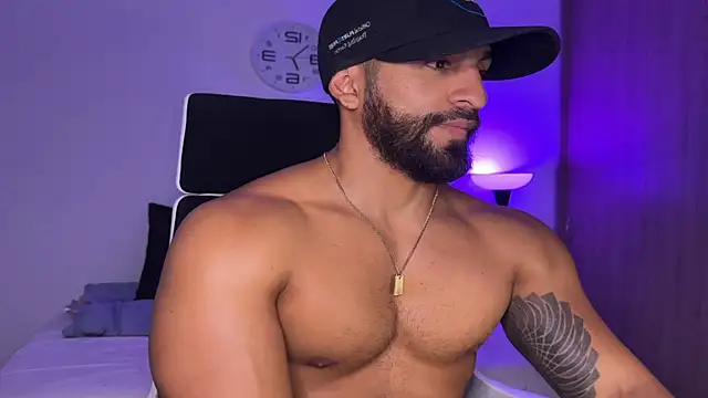 SamDornan online show from February 2025 11:55:02 PM