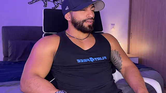 SamDornan online show from February 2025 09:33:01 PM