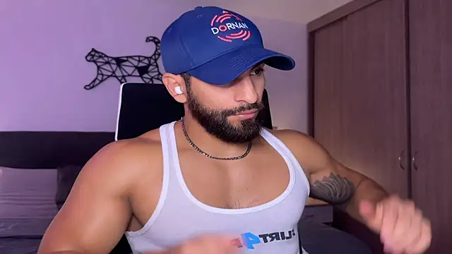 SamDornan online show from February 2025 10:09:02 PM