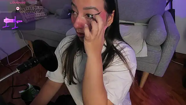Gaby Miller22 online show from June 2026 05:03:01 PM