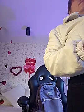 valery mora online show from February 2025 01:19:02 PM