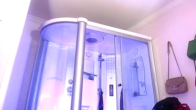 Snapshot of sexy-luna-star-ts chatting on November 2025 08:09:02 PM sexy-luna-star-ts online show from November 2025 08:09:02 PM