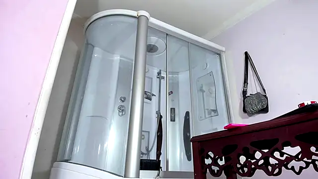 sexy-luna-star-ts online show from December 2025 08:15:01 PM