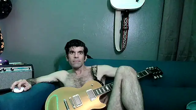 FlannelDong online show from November 2025 10:03:01 AM