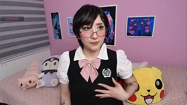 Miwa violet online show from September 2025 12:01:02 AM