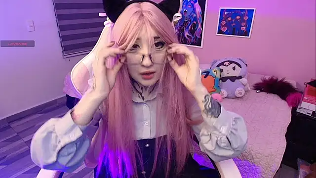 Miwa violet online show from April 2026 01:08:01 AM