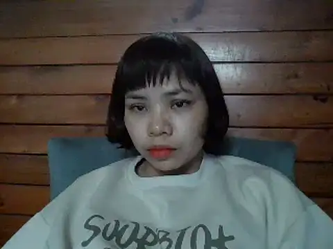 Angela-Eira online show from February 2025 05:01:01 AM