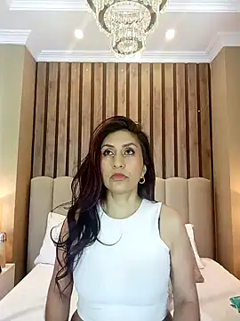 Snapshot of MonicaMoret chatting on January 2025 12:09:02 PM MonicaMoret online show from January 2025 12:09:02 PM