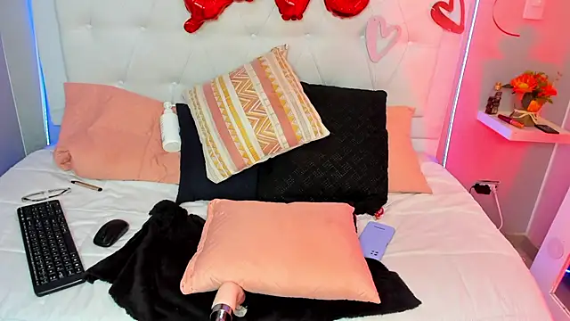 AINARA  STONE online show from February 2025 01:31:02 AM