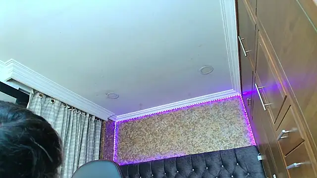 stella xue online show from October 2025 08:39:01 PM