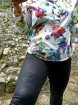 Snapshot of Fulopp15 chatting on December 2024 01:22:01 PM Fulopp15 online show from December 2024 01:22:01 PM