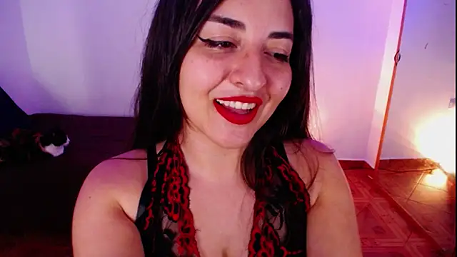 Snapshot of moritalatina chatting on November 2025 04:39:02 PM moritalatina online show from November 2025 04:39:02 PM