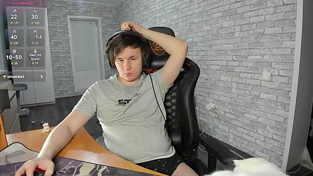 Snapshot of iliaskrislove chatting on February 2025 07:48:02 PM iliaskrislove online show from February 2025 07:48:02 PM