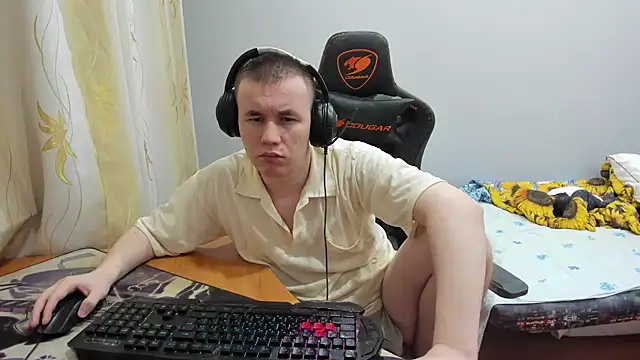 iliaskrislove online show from October 2025 05:22:02 PM