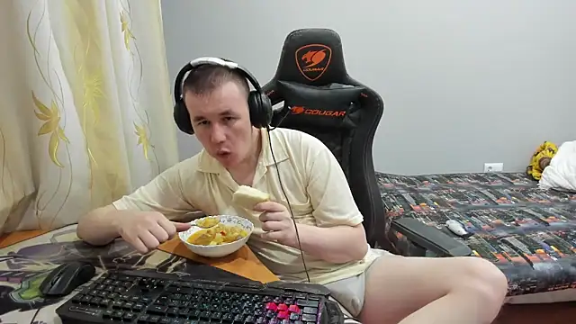 iliaskrislove online show from October 2025 05:55:01 PM