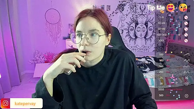 callmekatesmith online show from February 2025 01:33:01 AM