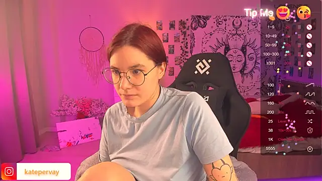 callmekatesmith online show from March 2025 01:01:02 AM