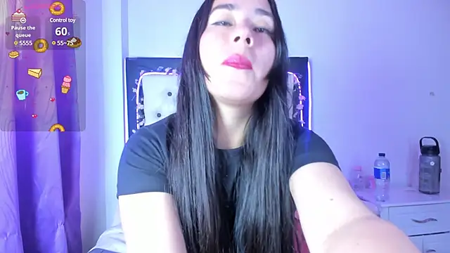 Veeronica Smith online show from February 2025 01:27:02 PM