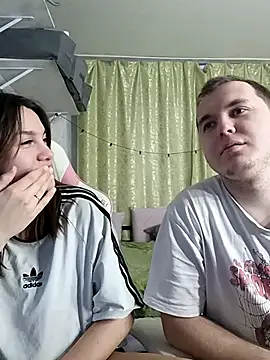Snapshot of MashkaRay chatting on February 2025 02:19:02 PM MashkaRay online show from February 2025 02:19:02 PM