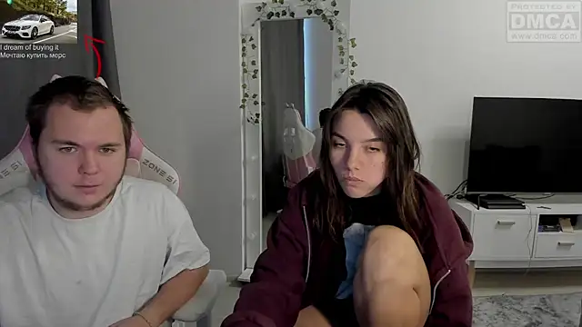 Snapshot of MashkaRay chatting on October 2025 10:03:02 AM MashkaRay online show from October 2025 10:03:02 AM