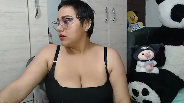 SWEETT CORY online show from December 2025 02:50:01 AM