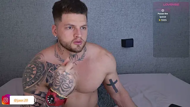 Jaor owens20 online show from March 2026 11:41:01 PM