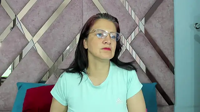 Mulan sexy01 online show from December 2025 07:56:02 PM