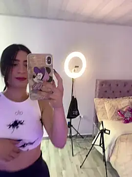 samantha evans2 online show from February 2025 04:01:01 AM