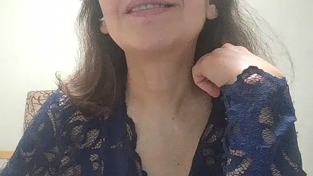 HollyJewel online show from March 2026 04:34:01 PM