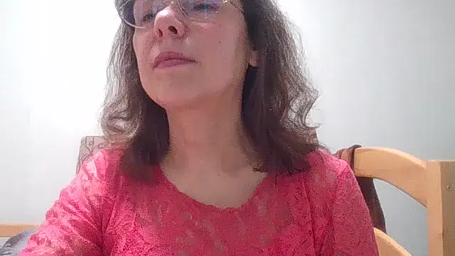 HollyJewel online show from April 2026 04:10:02 PM