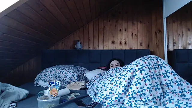 BoeseMoni1998 online show from September 2025 10:31:02 AM