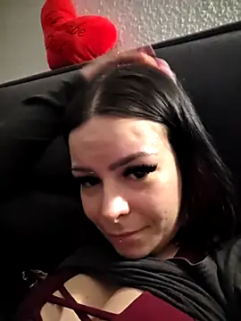 BoeseMoni1998 online show from April 2026 05:14:02 PM