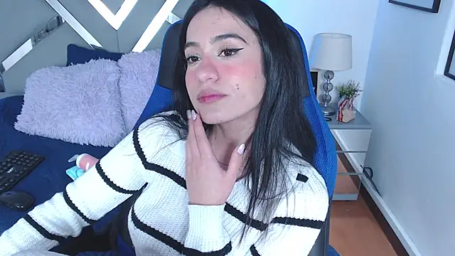 ZaraDames  online show from December 2024 07:26:01 AM
