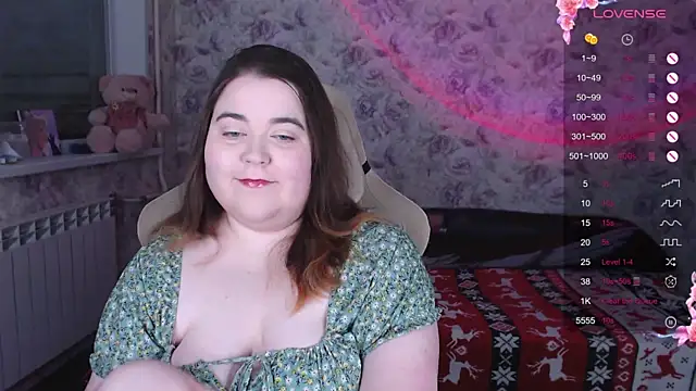 Estelle Hicks online show from January 2026 06:34:02 PM