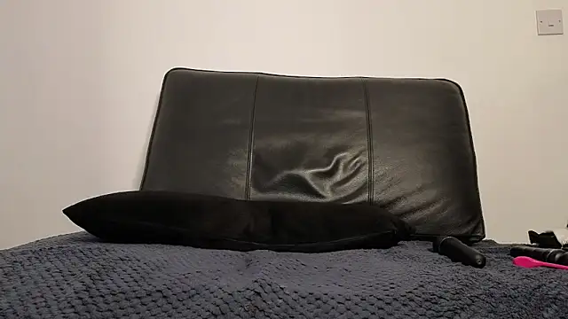 AmaliaMarkova  online show from October 2025 07:57:02 PM