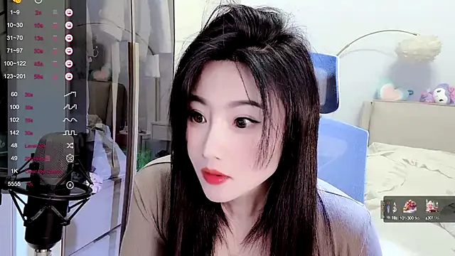 Snapshot of FeiFei-babe chatting on January 2025 02:21:02 PM FeiFei-babe online show from January 2025 02:21:02 PM