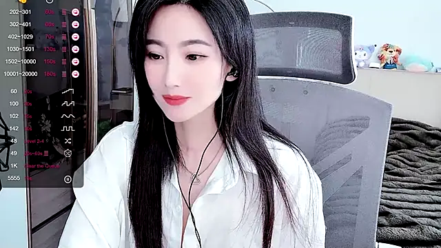 Snapshot of FeiFei-babe chatting on February 2025 07:36:02 AM FeiFei-babe online show from February 2025 07:36:02 AM