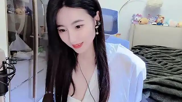 Snapshot of FeiFei-babe chatting on February 2025 04:46:02 PM FeiFei-babe online show from February 2025 04:46:02 PM