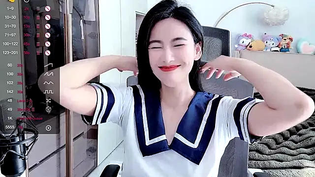 Snapshot of FeiFei-babe chatting on February 2025 05:08:01 AM FeiFei-babe online show from February 2025 05:08:01 AM