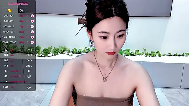 Snapshot of FeiFei-babe chatting on February 2025 05:50:01 PM FeiFei-babe online show from February 2025 05:50:01 PM